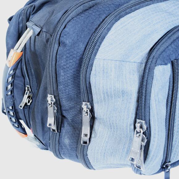 Swiss Gear 18"  Lumin Black/Grey Backpack Laptop Case Hiker Shock Tec Tiny Flaw - Picture 4 of 15